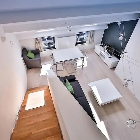 Grand Place Sablon Apartment Brussels